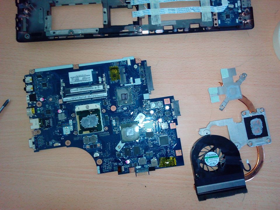 Rparation Carte Mre Ordinateur LENOVO